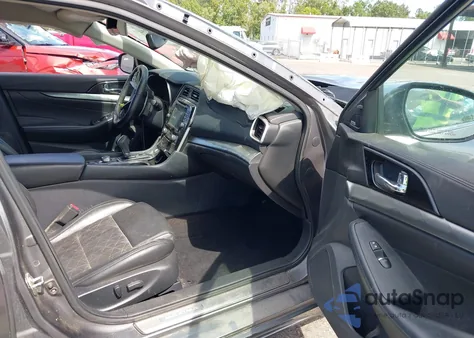 2017 Nissan Maxima 3.5 Sr from USA, damaged, VIN 1N4AA6AP2HC438311